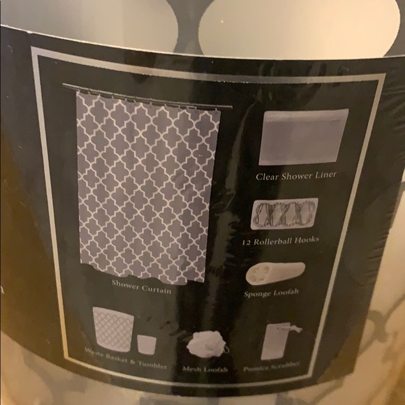 Amy Miller Home Bath Amy Miller Grey White Home Bath Set W 2 Rugs